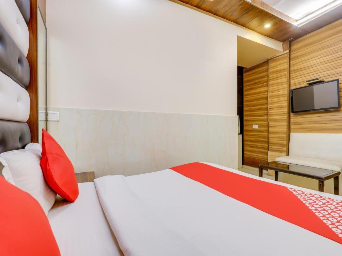 Hotel Roma Deluxe - New Delhi Railway Station Luaran gambar